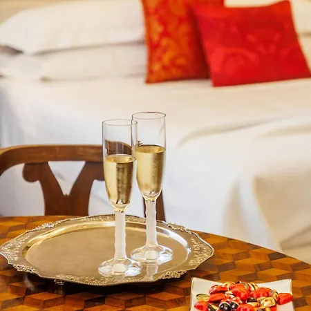 Palazzo Della Bianca-royal Experience Appartement *