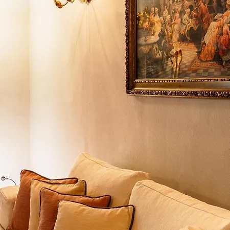 Palazzo Della Bianca-royal Experience Apartman