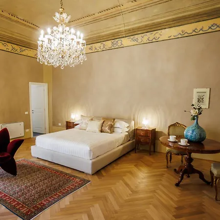 Palazzo Della Bianca-royal Experience Apartman *