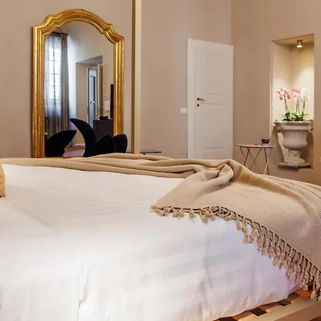 Palazzo Della Bianca-royal Experience Apartman *
